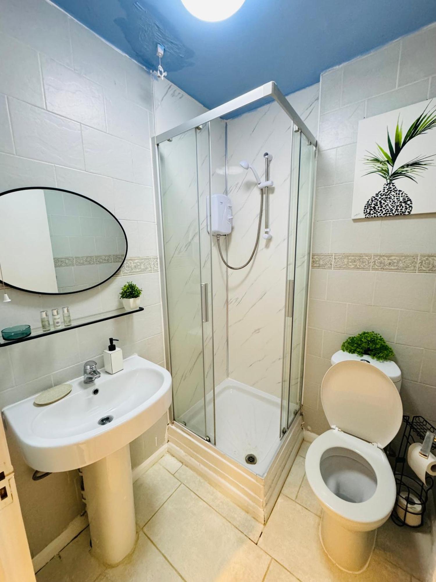 Private Studio Flat In City 1190 Лондон Экстерьер фото